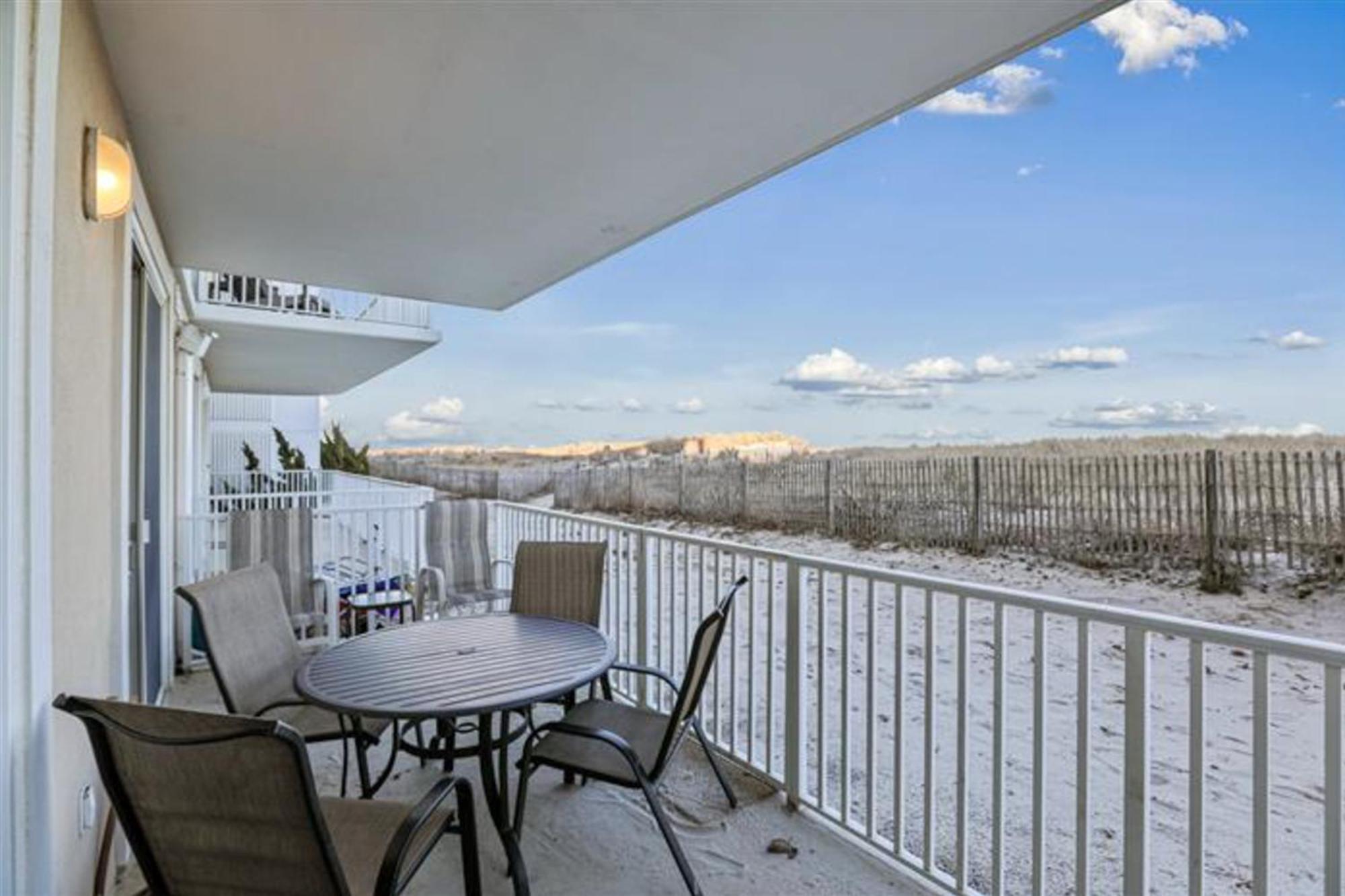 Adagio Villa Оушън Сити Стая снимка